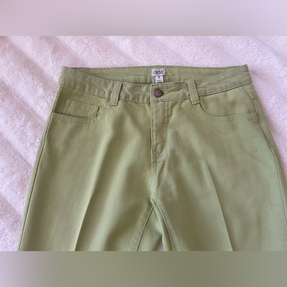 Cache Jeans. - Picture 4 of 4